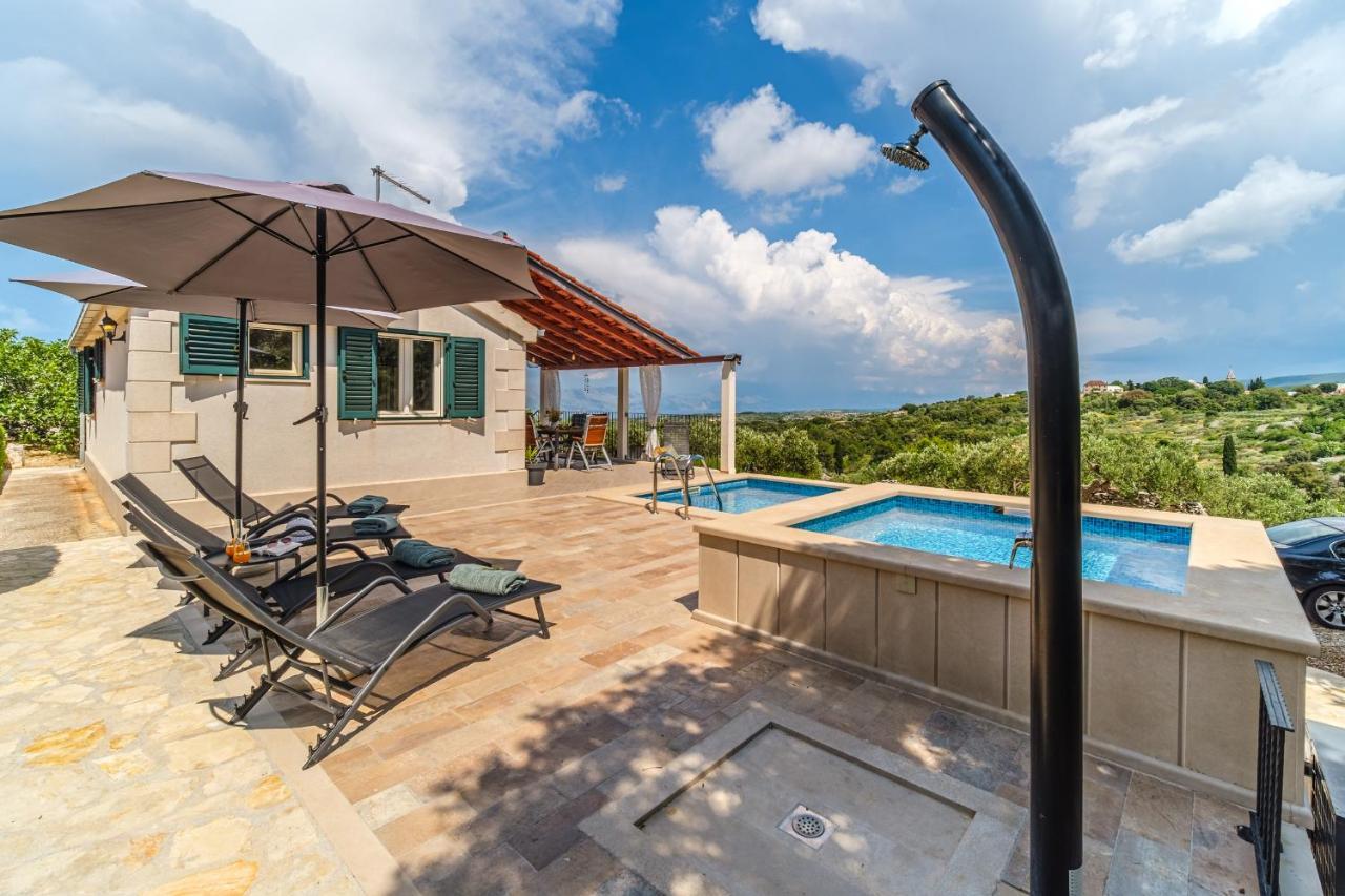 Villa Maria Skrip Luaran gambar